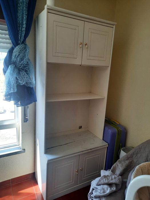 Móvel de Sala Branco