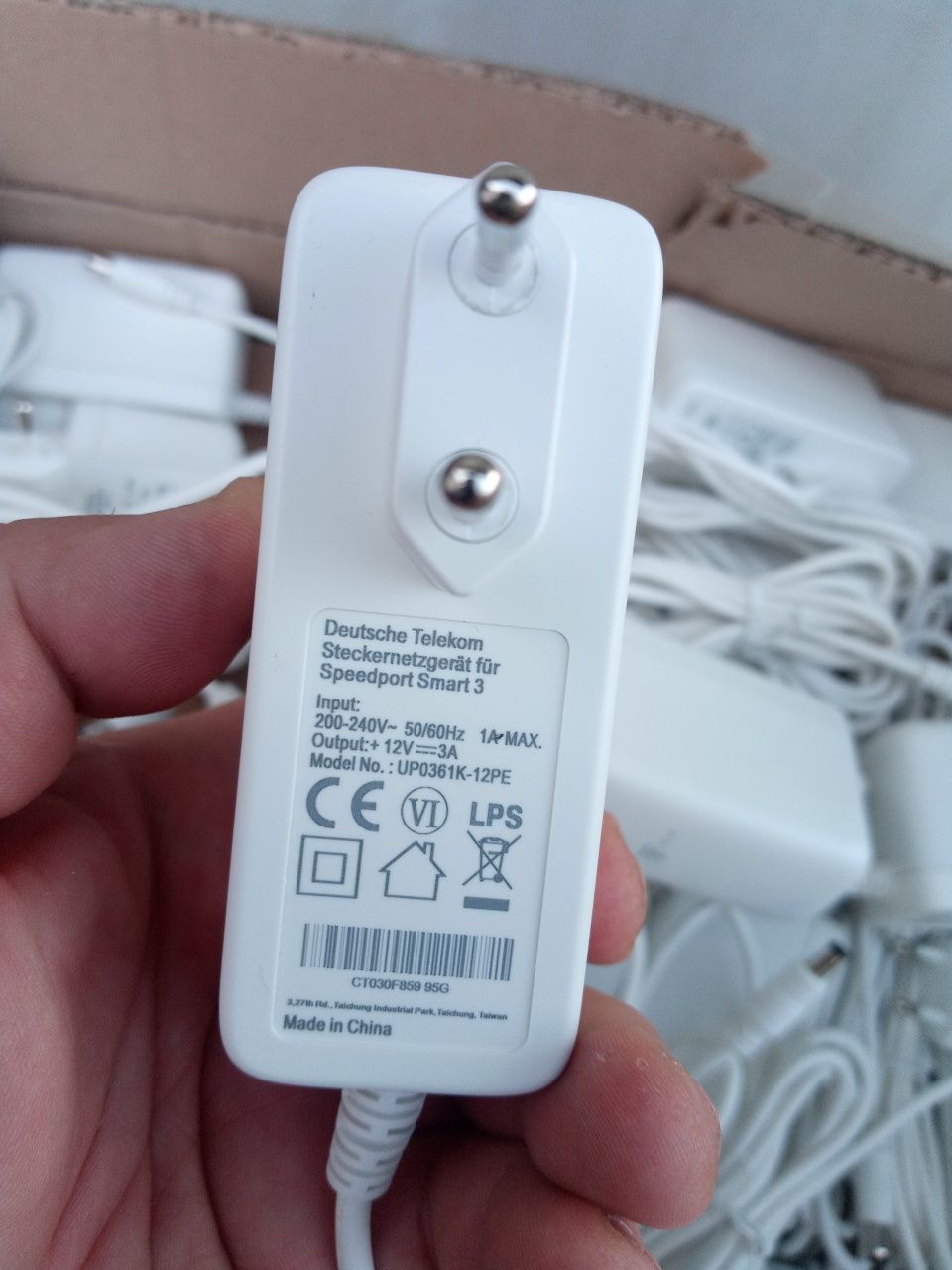 Блок питания Deutsche Telekom адаптер живлення 12В 12V 3.0A 36W кращий