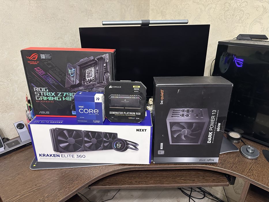 ASUS ROG STRIX Z790-F GAMING WIFI + Intel Core i9-13900KF,