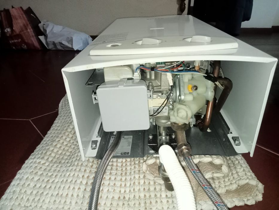 Esquentador Becken Aquasense