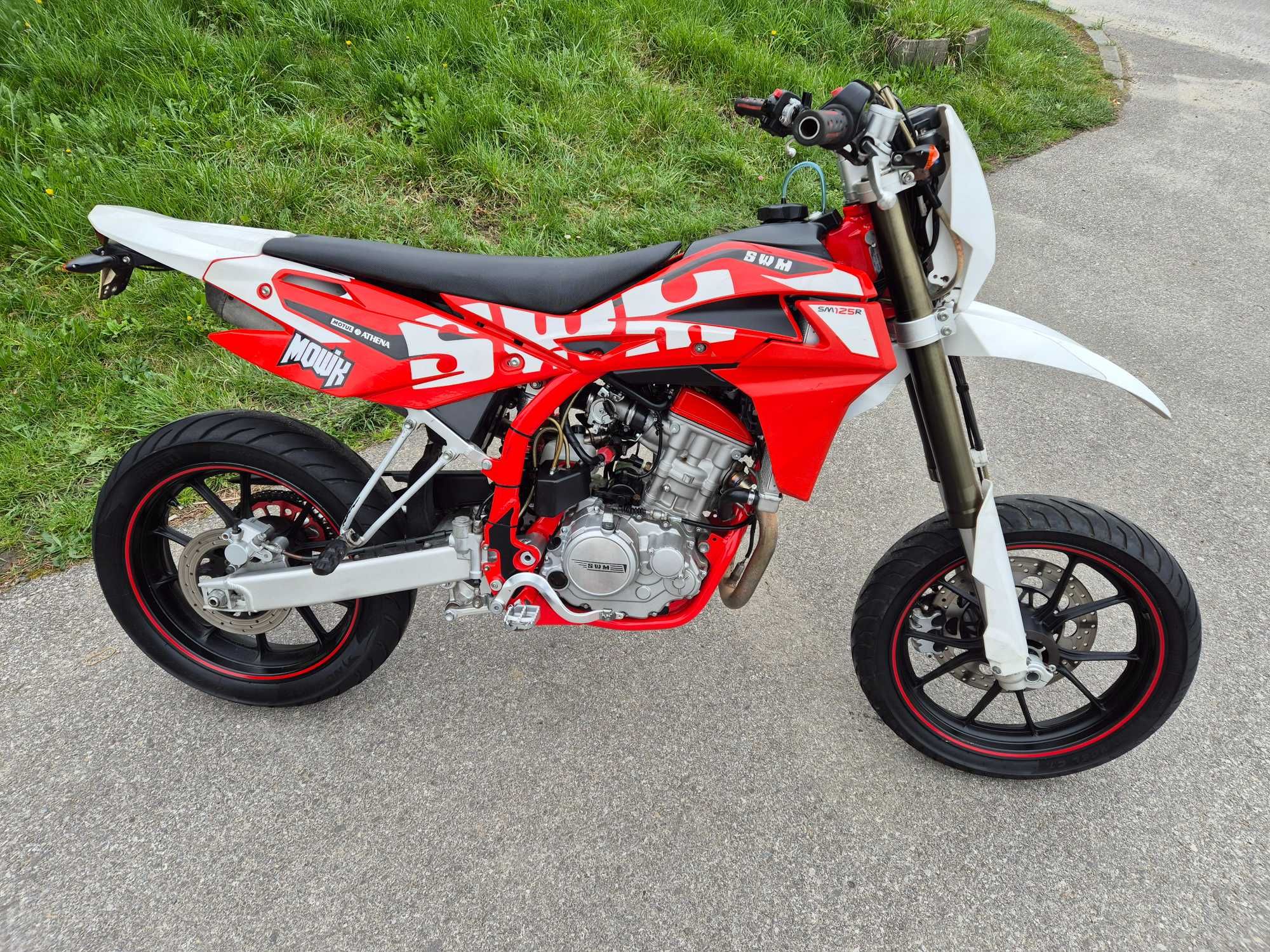 SWM SM 125 R 2016r Supermoto Mały przebieg !!! rs sx tuono DowózTarnów