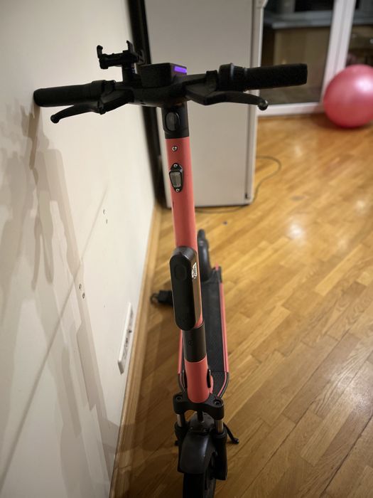 Електросамокат фірми segway