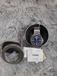 Стильний годинник Casio (оригінал) новий