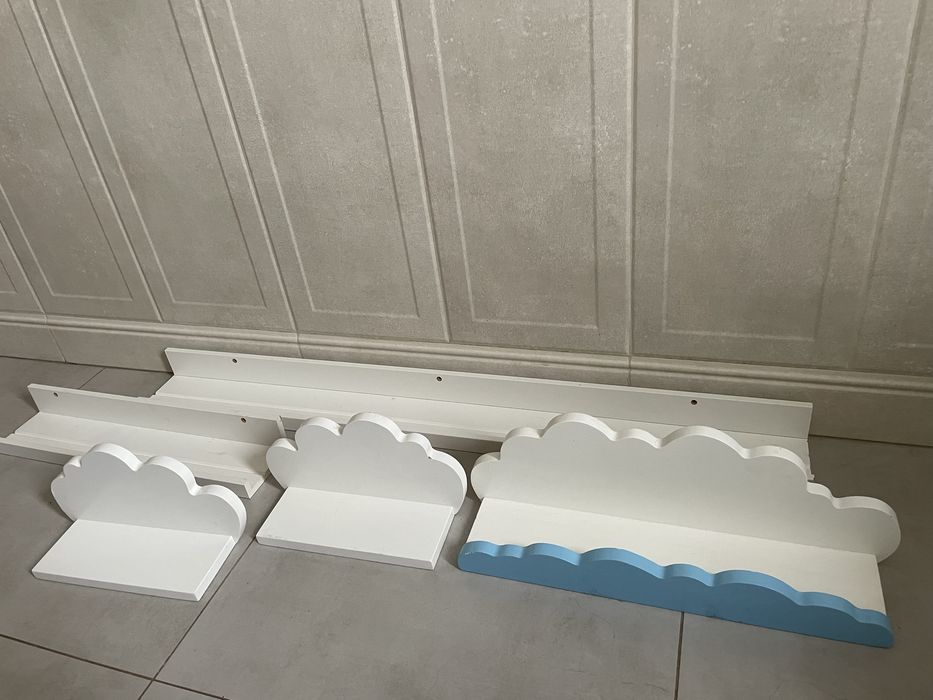 Uzywane półki 5 szt chmurki