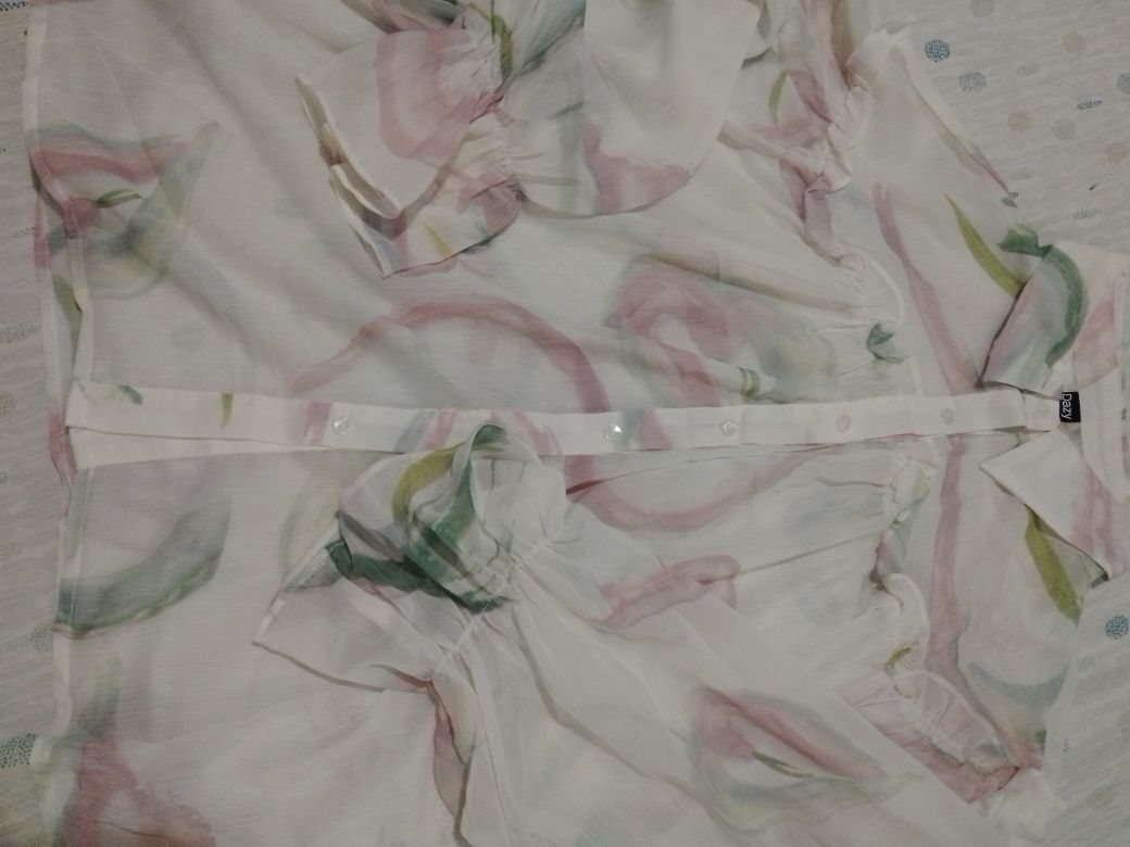 Roupas novas e em