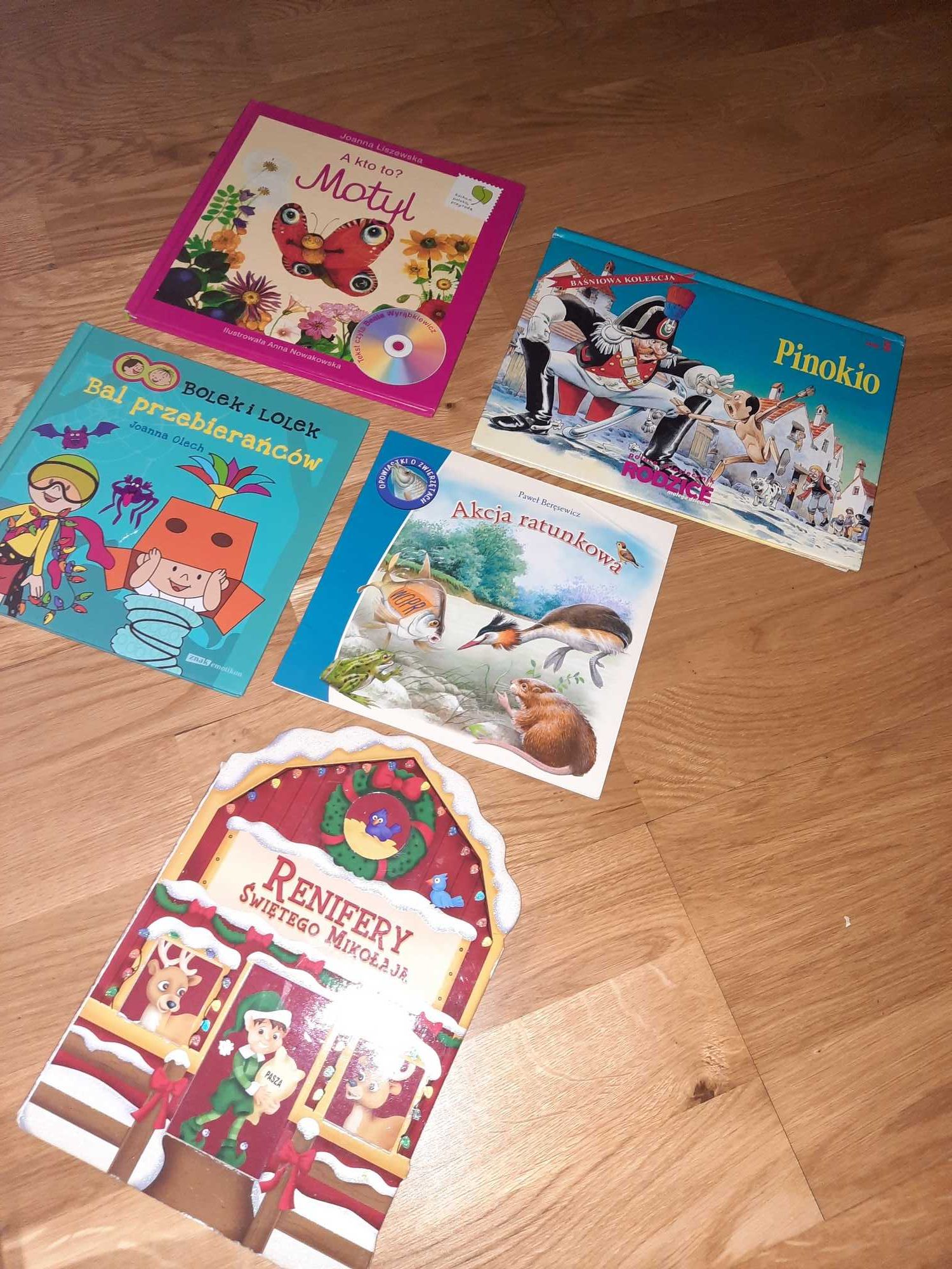 5 książek dla dziecka  Bolek i Lolek, Motyl, Pinokio i in