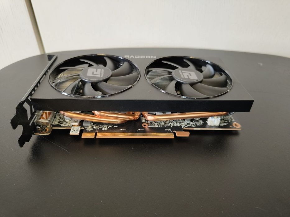 Placa Gráfica Powercolor Fighter Radeon RX 6600 8GB GDDR6