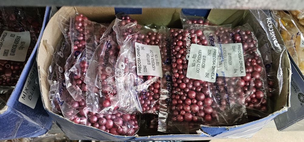 Бісер Preciosa від прямого постачальника з Чехії