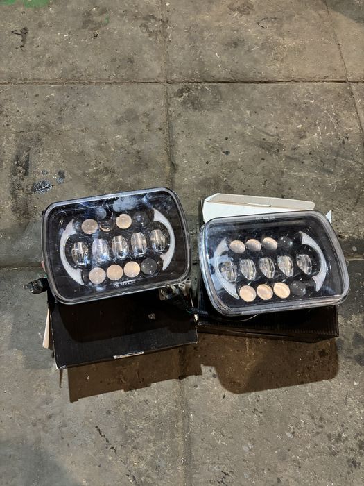 Лед фари на авто