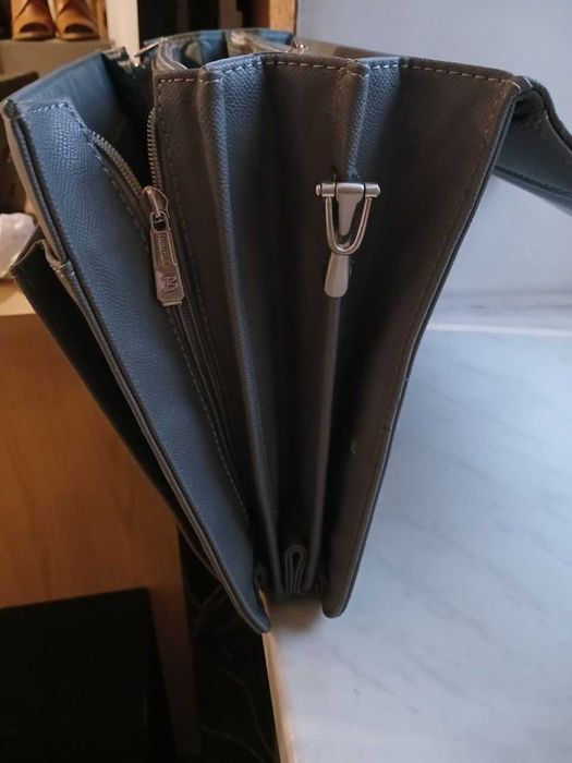 Кожаный портфель Bolinni