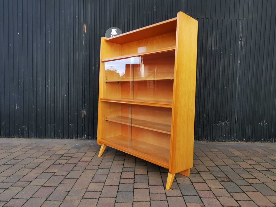 Biblioteczka NOVY Domov, Czechosłowacja '60 proj. F. Jirák, PRL