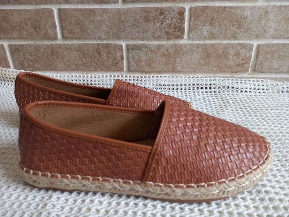 Сліпони Boohoo 38 р нові