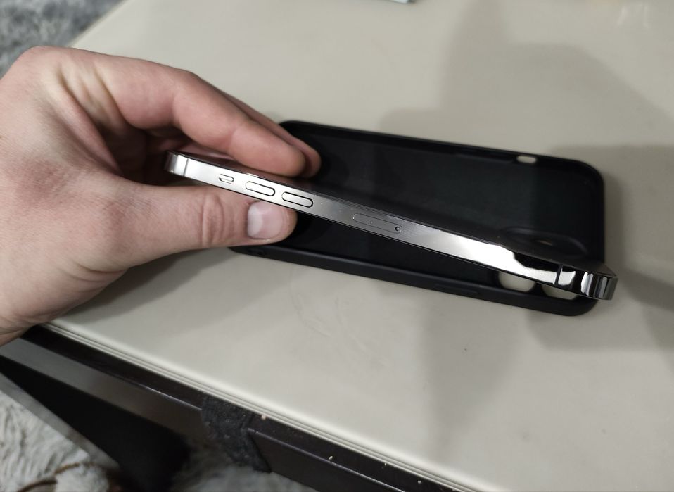 Iphone 12 pro max 256gb rok gwarancji