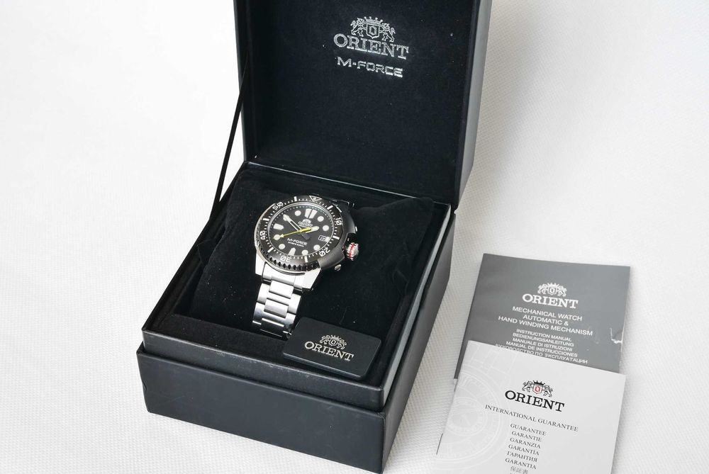 Zegarek Orient M-FORCE diver WR 200 szafir ogromny