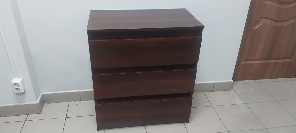 Продам комод в гарному стані