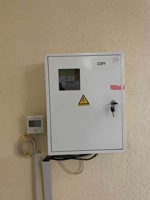 Оренда комерція магазин офіс склад аптека приміщення  105 кв м