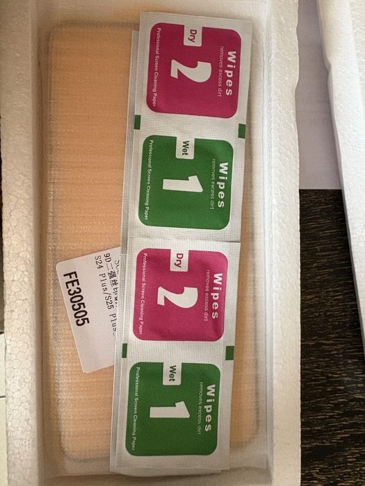 Стекло защитное на самсунг S24 Plus/S25 Plus