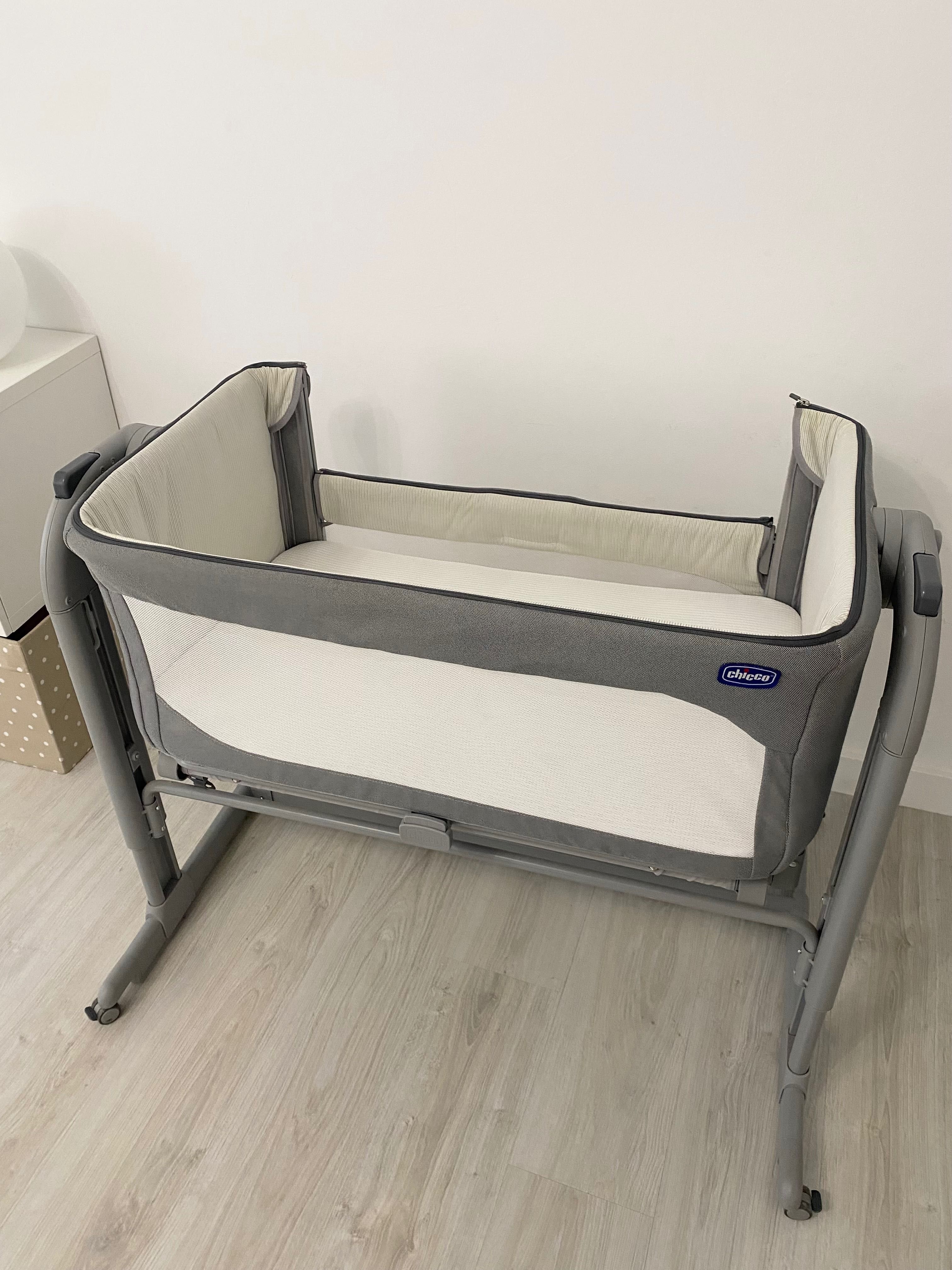 Berço chicco next2me magic evo