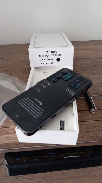Telemóvel S22 novo