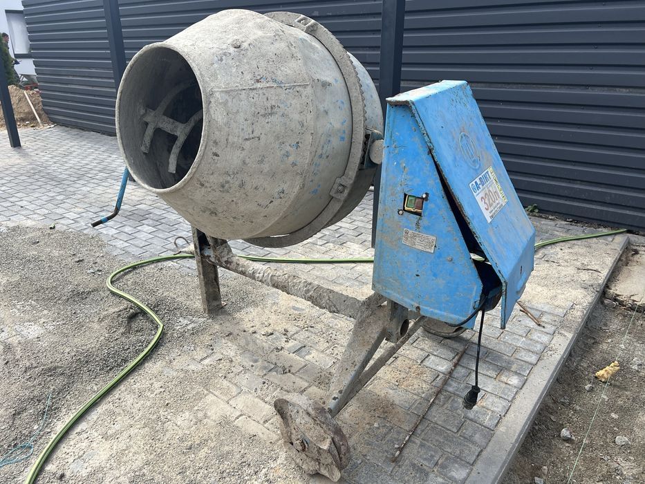 Здам в оренду бетонозмішувач