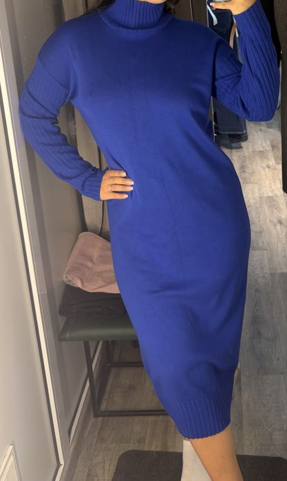 Трикотажна сукня