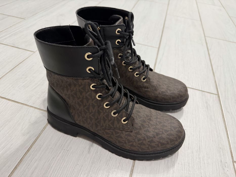 Жіночі брендові ботинки Michael Kors