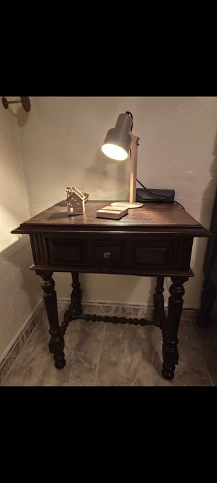 Mobiliário completo de quarto