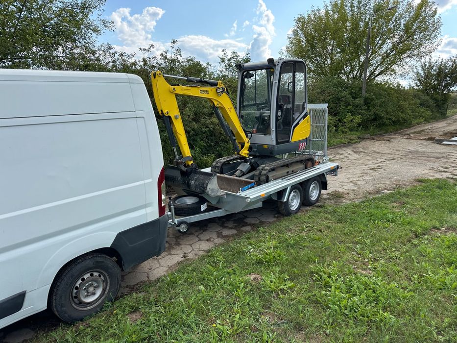 Prace ogólnobudowlane usługi minikoparką 2.5 tony