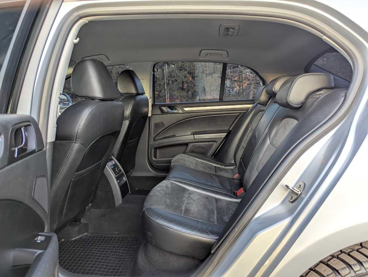 Продам Skoda Superb 2014. Можна в розстрочку, під викуп