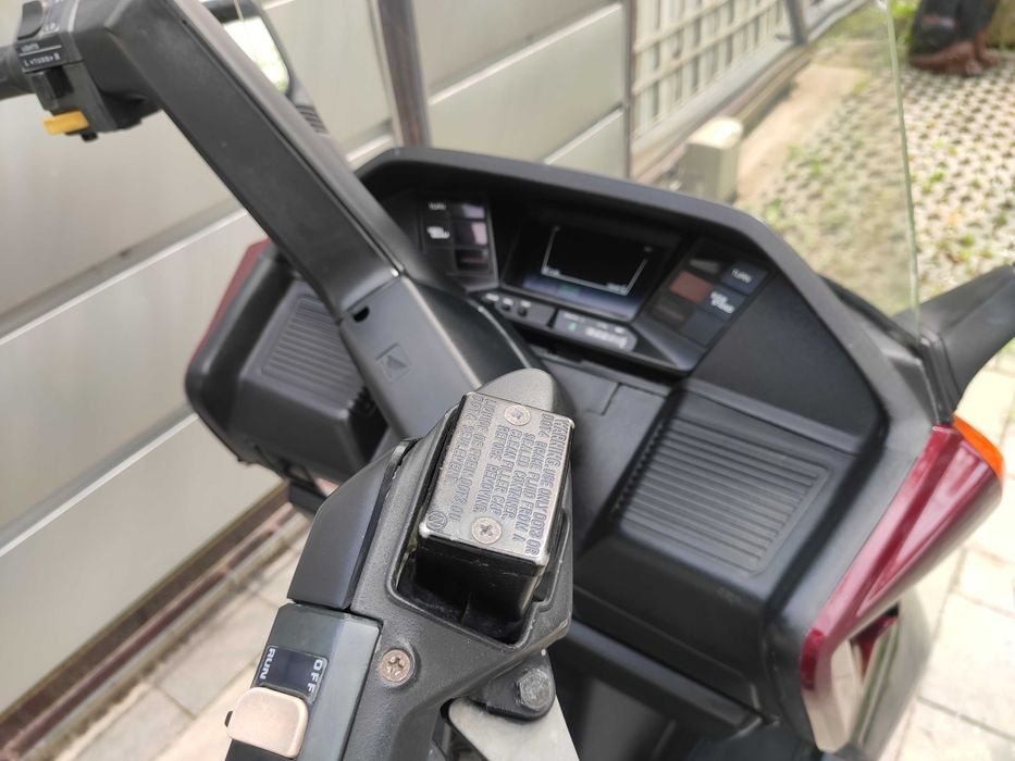 Honda CN250/Helix/Fusion/Spazio Скутер Максіскутер 250