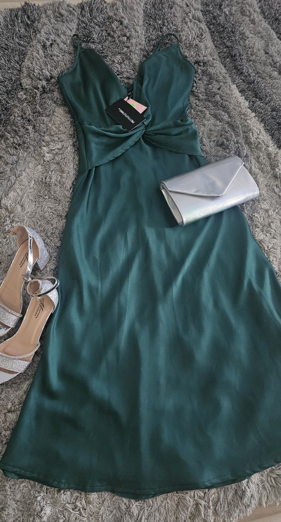 Sukienka nowa PrettyLittleThing 38