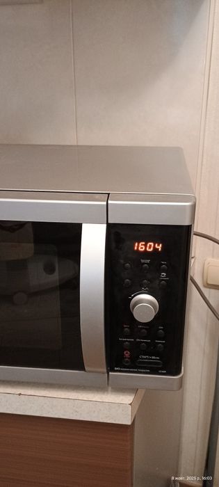 Мікрохвильова піч Samsung CE1000R
