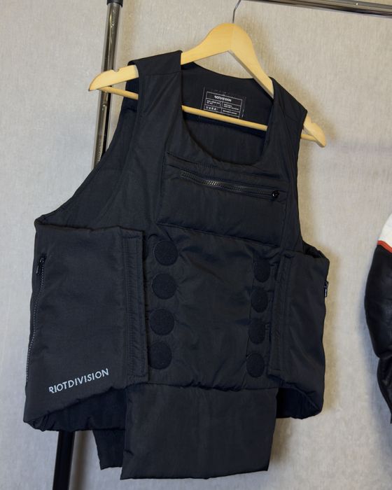 Жилетка RIOT DIVISION оригінал р М-Л