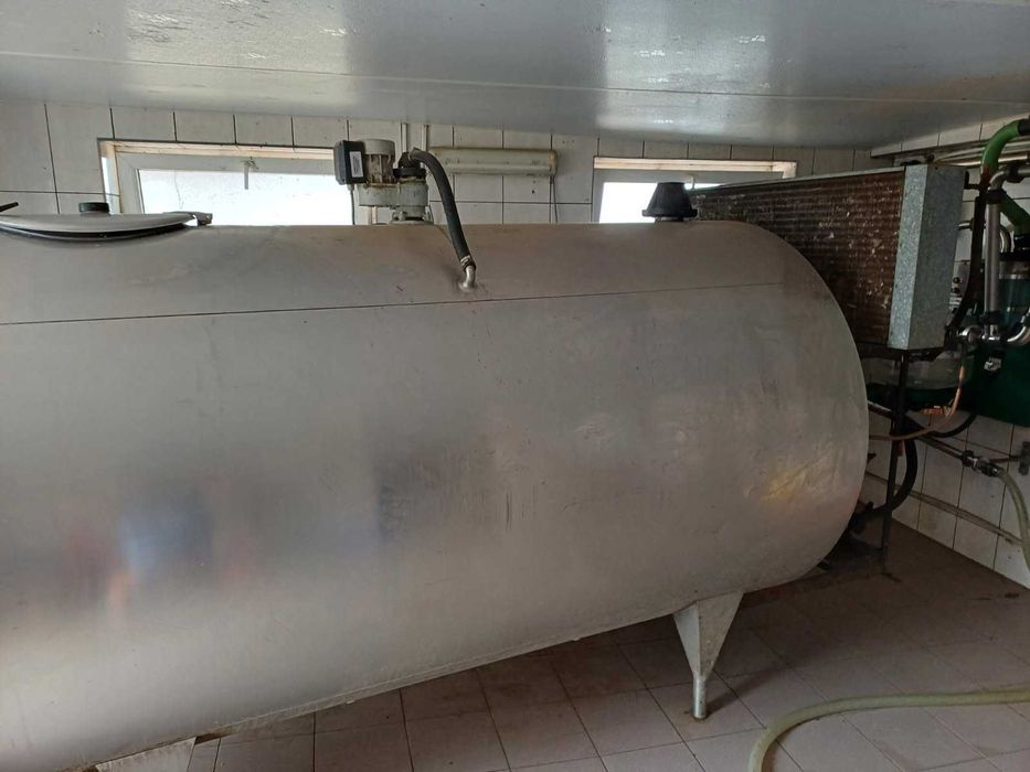 Schładzalnik zbiornik chłodnia do mleka 3200 l Alfa Laval Agri