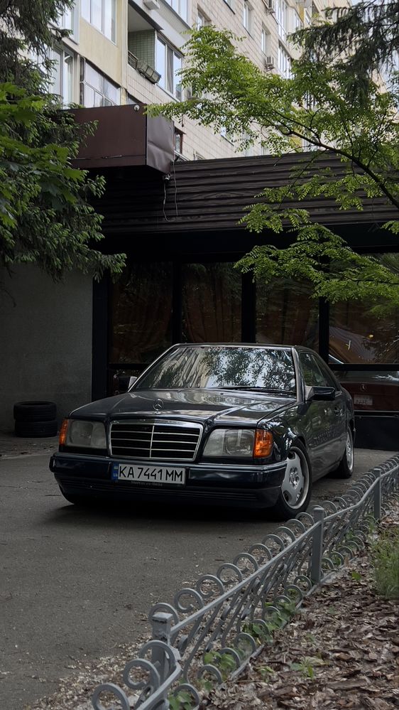Mercedes benz c124