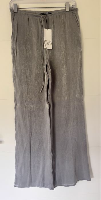 Srebrne apodnie Zara