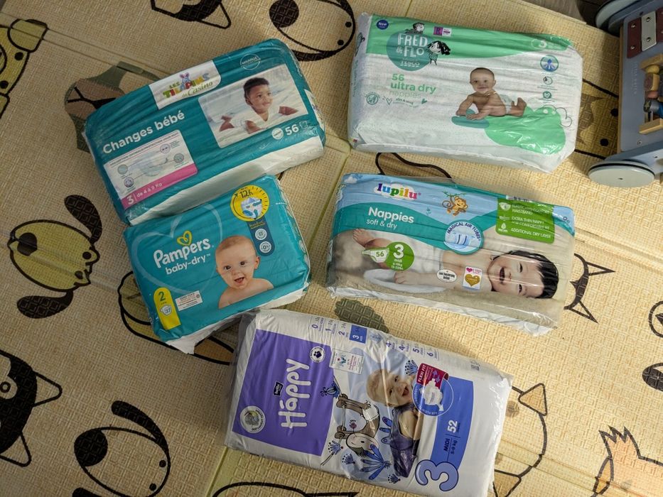 Huggies, Mimi nice,Lolly