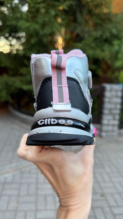 21 новые зимние ботинки на девочку Clibee