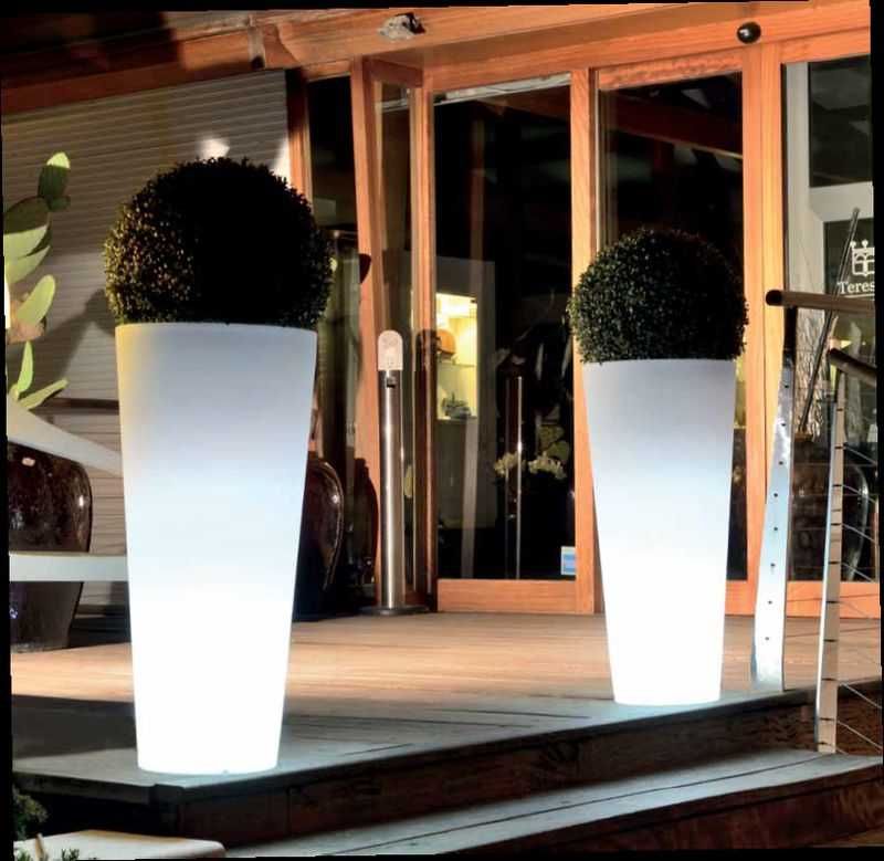 Vasos com iluminação