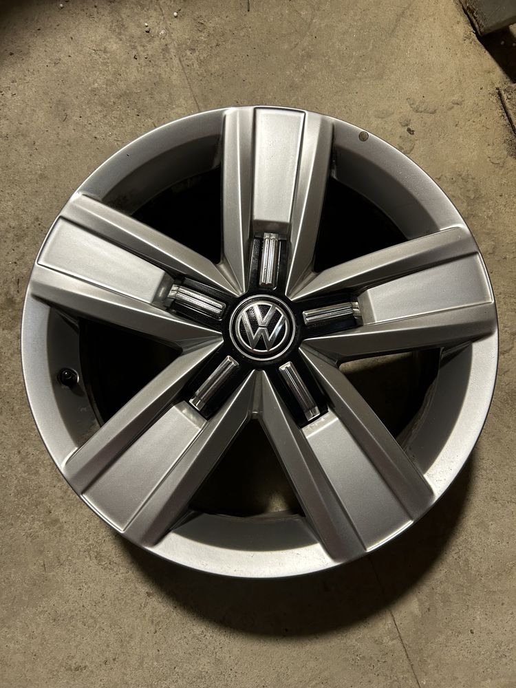 Оригінальні диски колеса VW Multivan, T5, Т6, Т6.1 235/55/R17