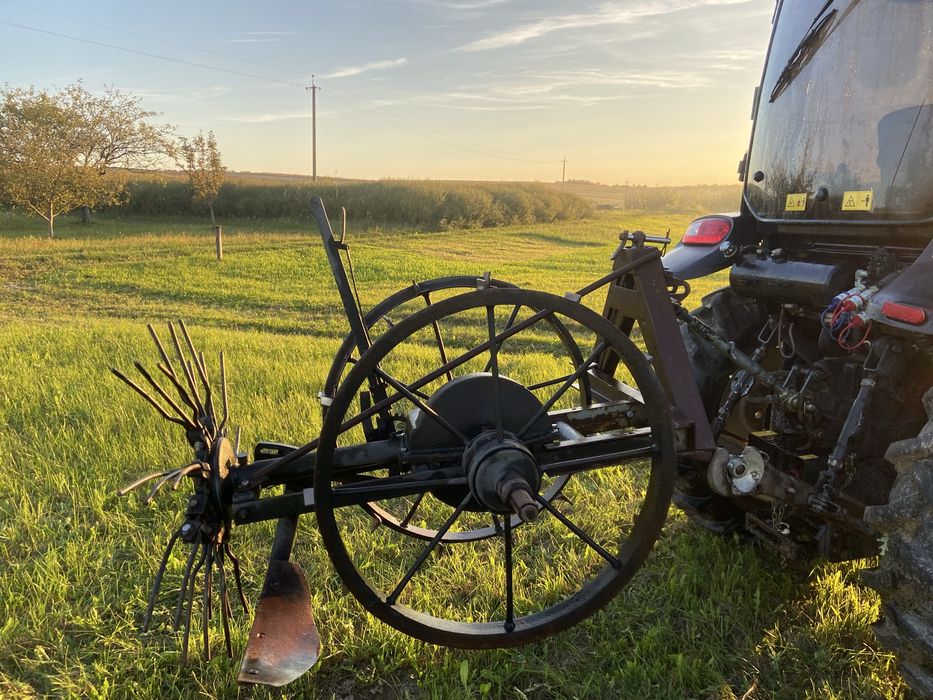 Картоплекопалка кінна