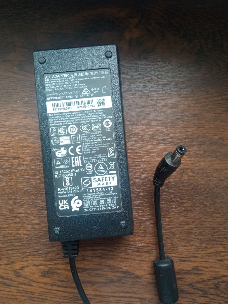 Monitor AOC 23,6" 24B1H
