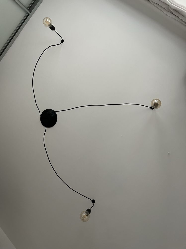Lampa pająk czarna 3 kable metalowa