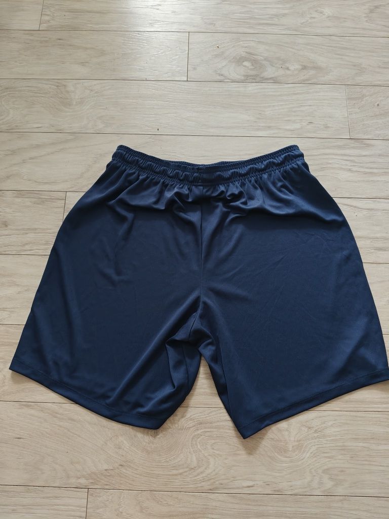 Nowe spodenki Nike XXL 2xl