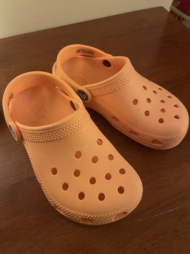 Klapki dziecięce Crocs c12