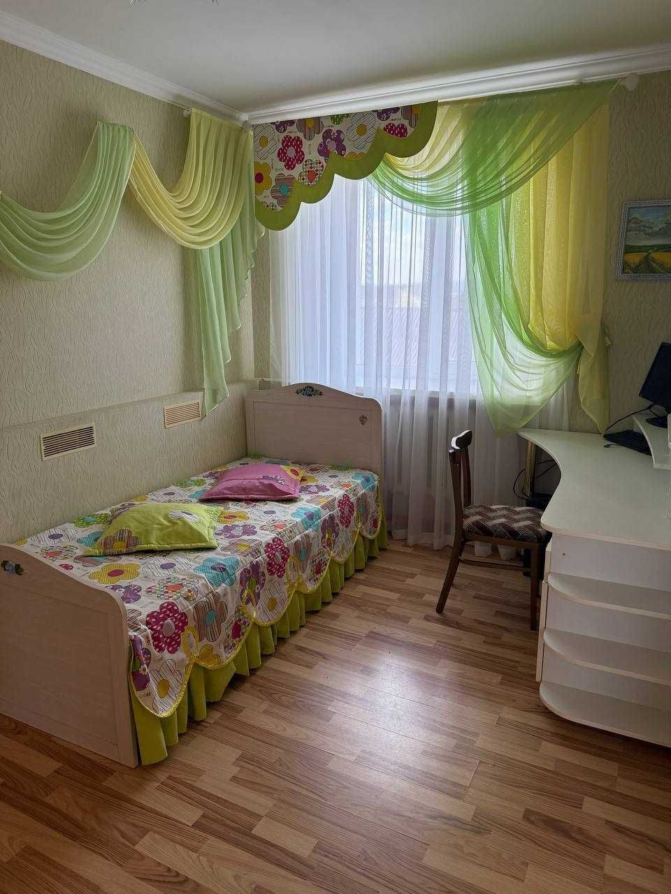 Продаж ДВОХПОВЕРХОВОЇ квартири Пирогівці 117,7 м кв