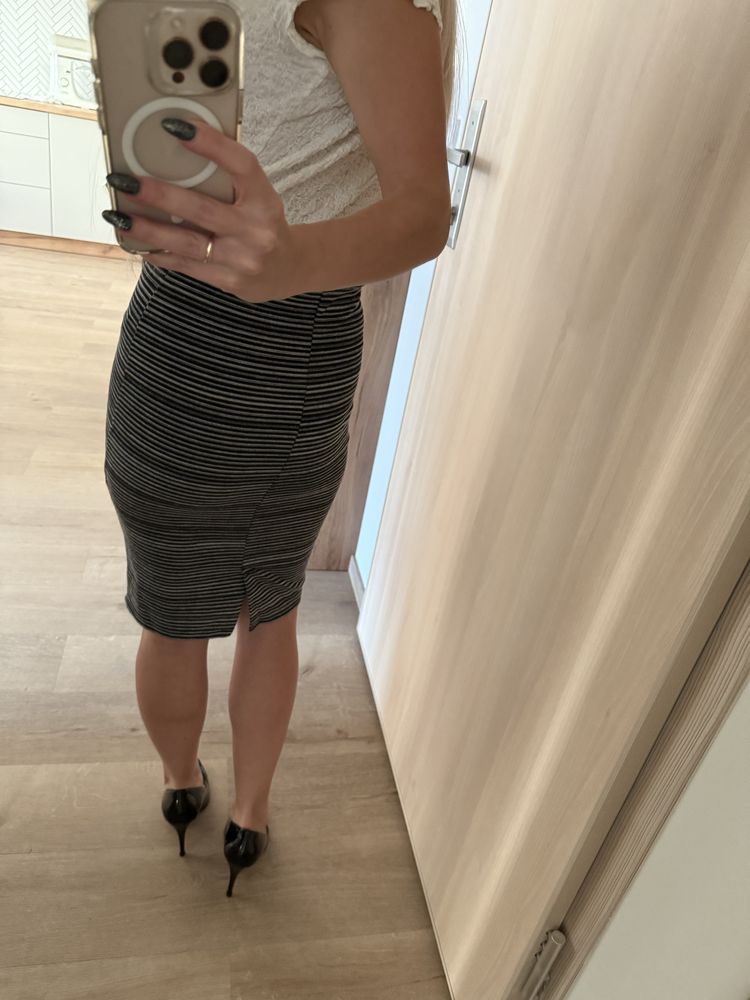 Spódnica midi Reserved XS