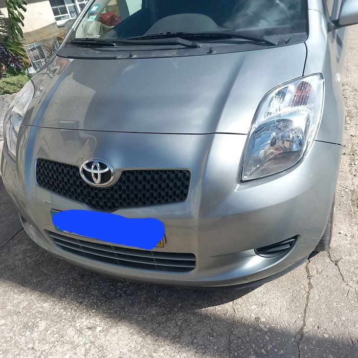 Toyota yaris para pecas (nao tenho mecanica)