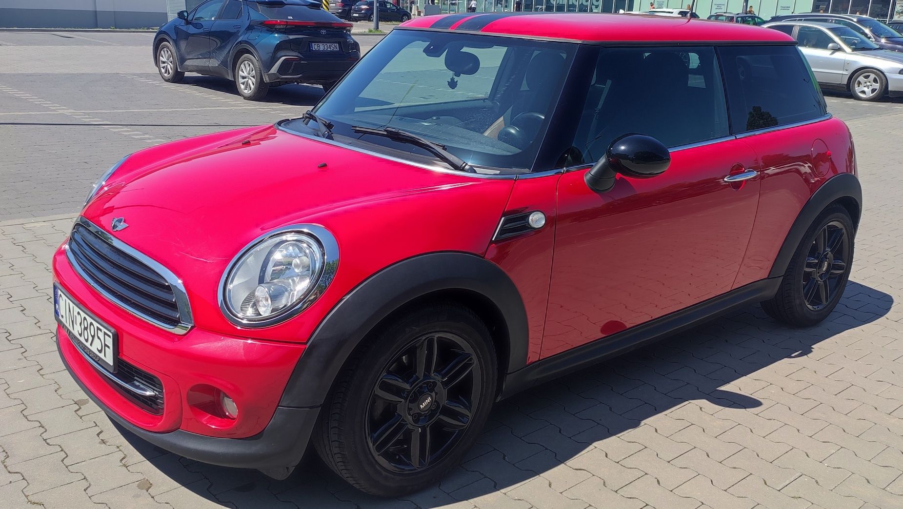 Mini Cooper One 2012r.