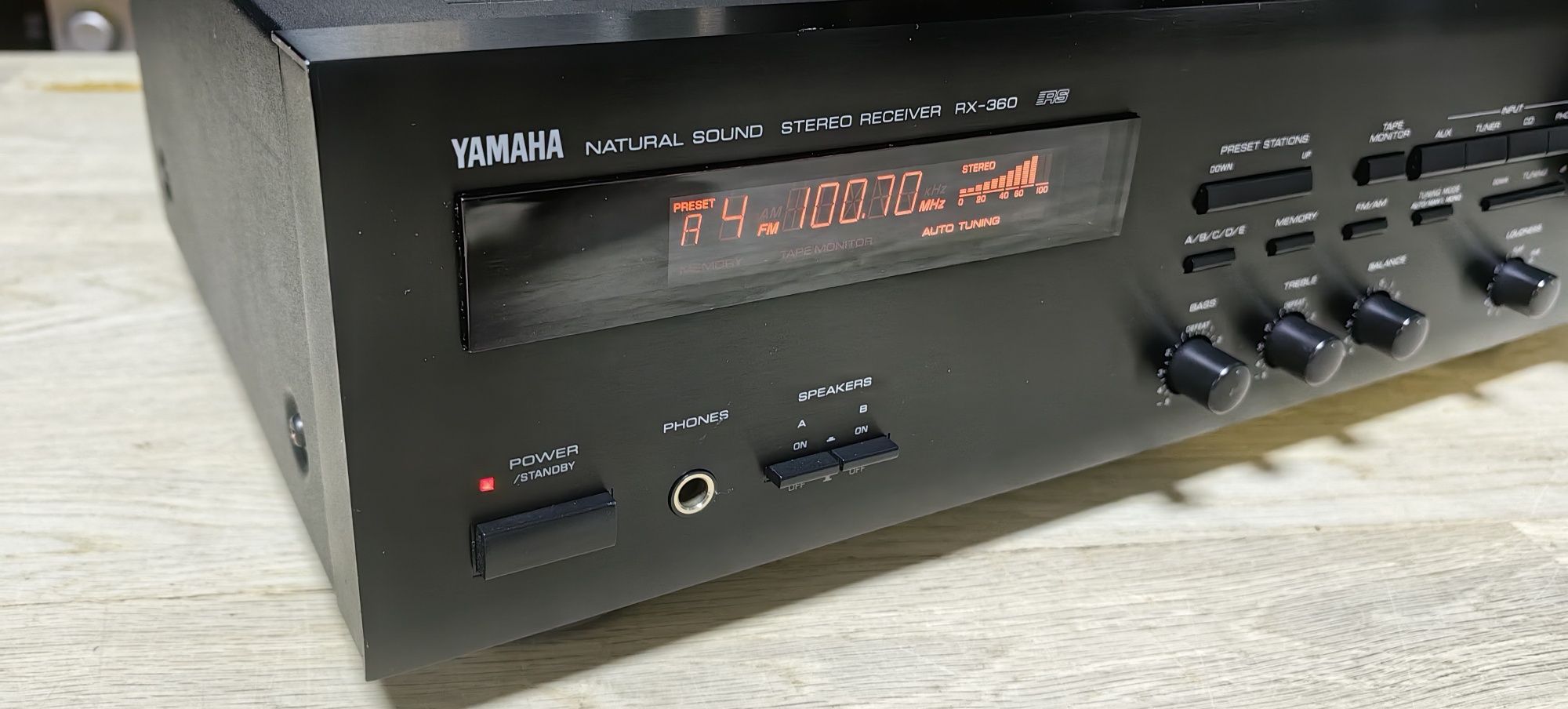 Ресивер Yamaha RX-360/8Ω